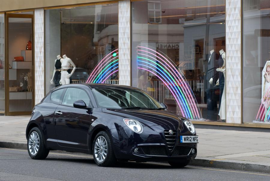  Alfa Romeo MiTo TwinAir (955) 2012 года  (UK) (фото 28 из 42)